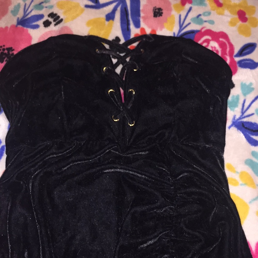 Dress - Picture 2 of 3